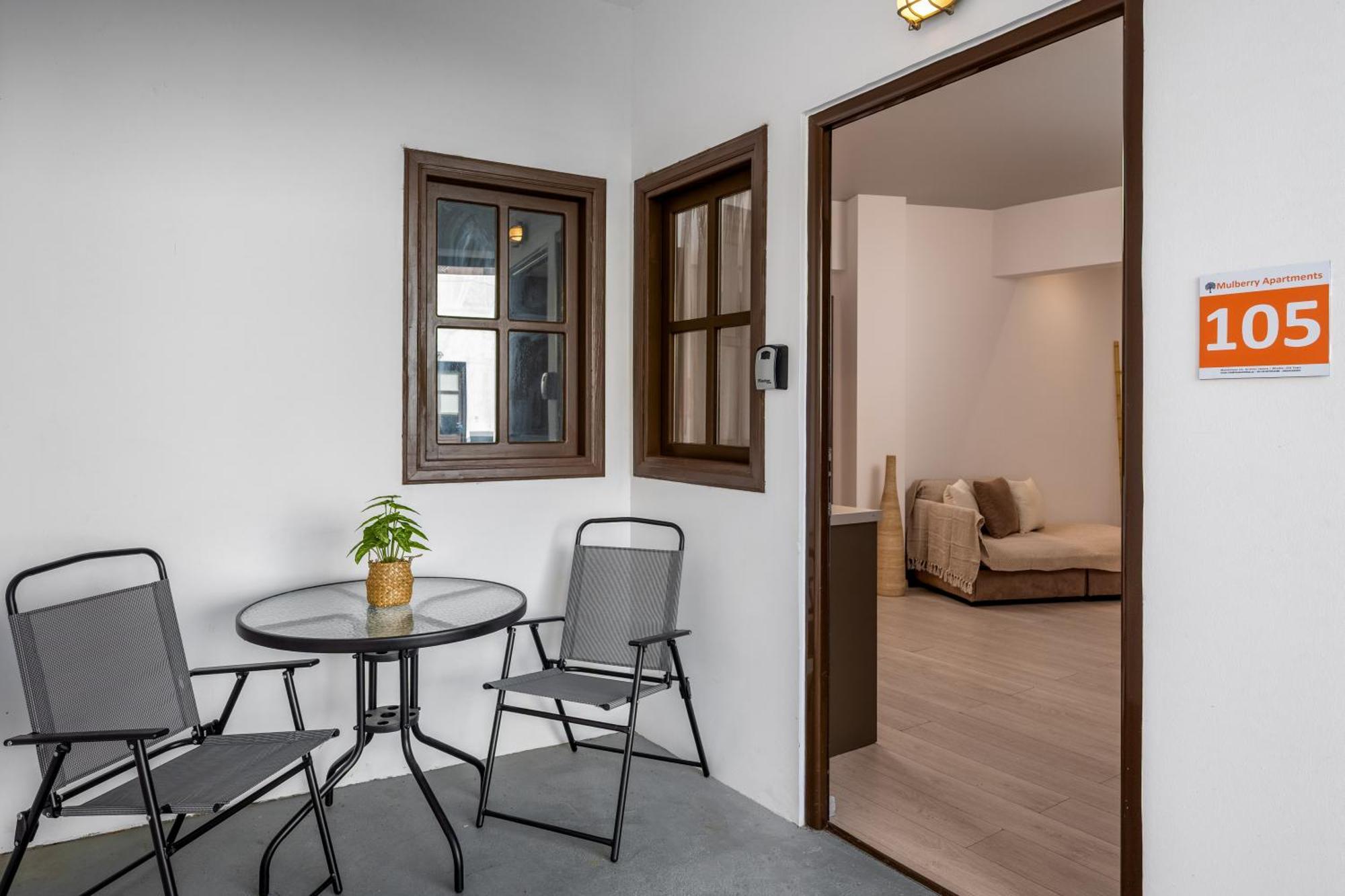 Apartment Mulberry Rhodes City